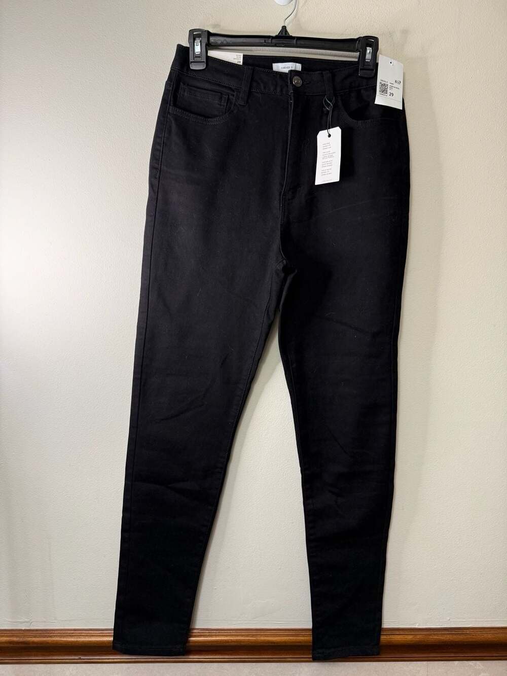 Forever 21 High Rise Skinny Jeans Size 29 Black Denim